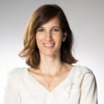 מירב בר זיק