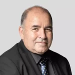 אהרון אקסול